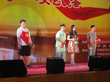 12�������조��һ���ݳ�